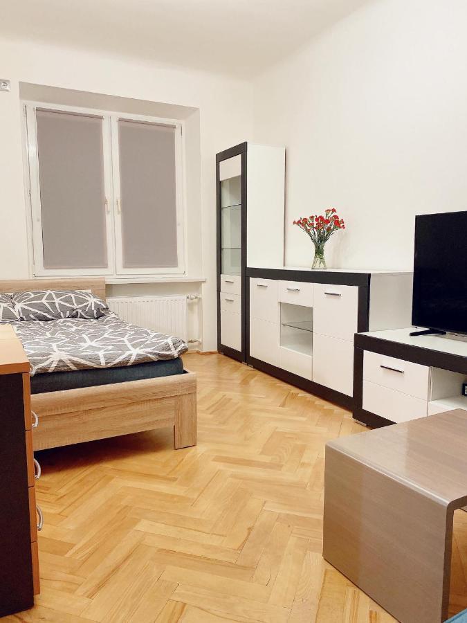 Apart Wiktoria Warsaw Exterior photo